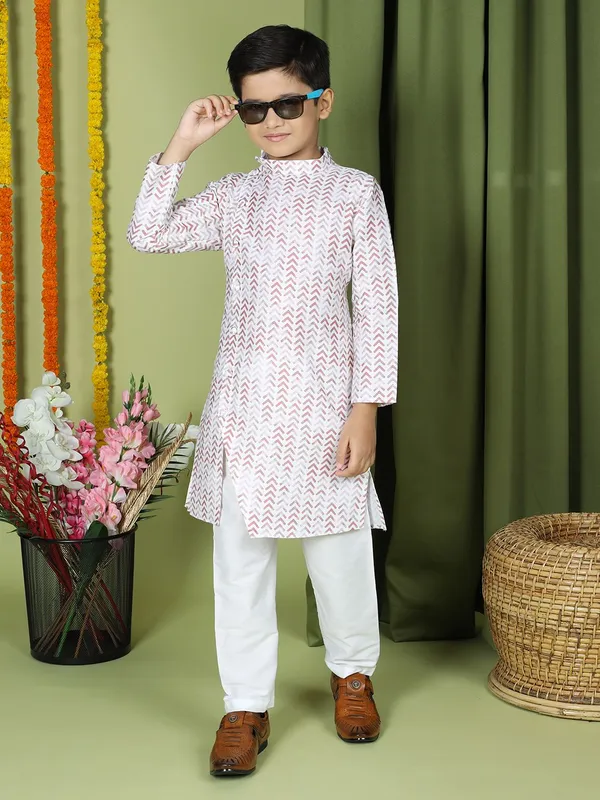 Tabard_Boys_Printed_Straight_Kurta_(White)