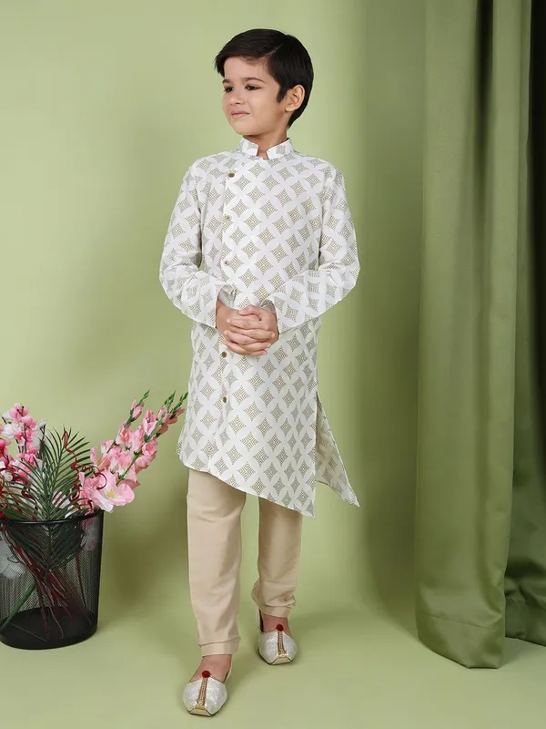 Tabard_Boys_Printed_Straight_Kurta_(White)