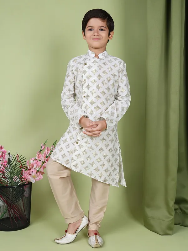 Tabard_Boys_Printed_Straight_Kurta_(White)