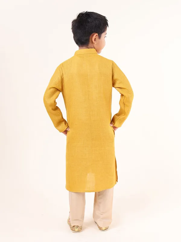 Tabard_Boys_Solid_Straight_Kurta_(Yellow)