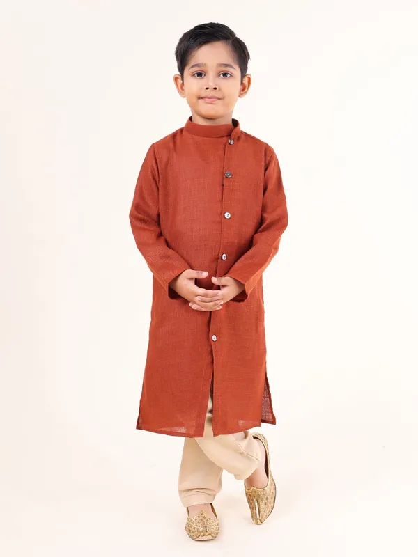 Tabard_Boys_Solid_Straight_Kurta_(Orange)
