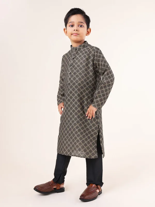 Tabard_Boys_Printed_Straight_Kurta_(Black)
