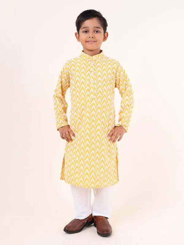 Tabard_Boys_Printed_Straight_Kurta_(Yellow)