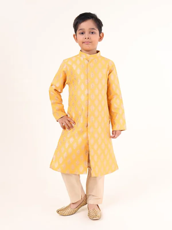Tabard_Boys_Printed_Straight_Kurta_(Yellow)