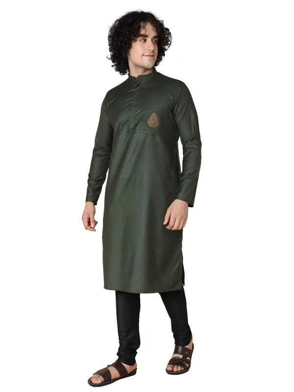 Green_Cotton_Full_Sleeve_Regular_Fit_Embroidery_Kurta_For_Men