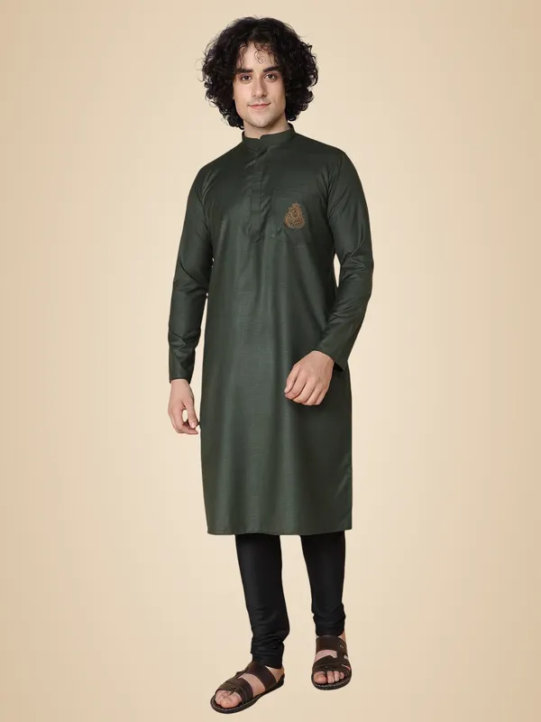 Green_Cotton_Full_Sleeve_Regular_Fit_Embroidery_Kurta_For_Men