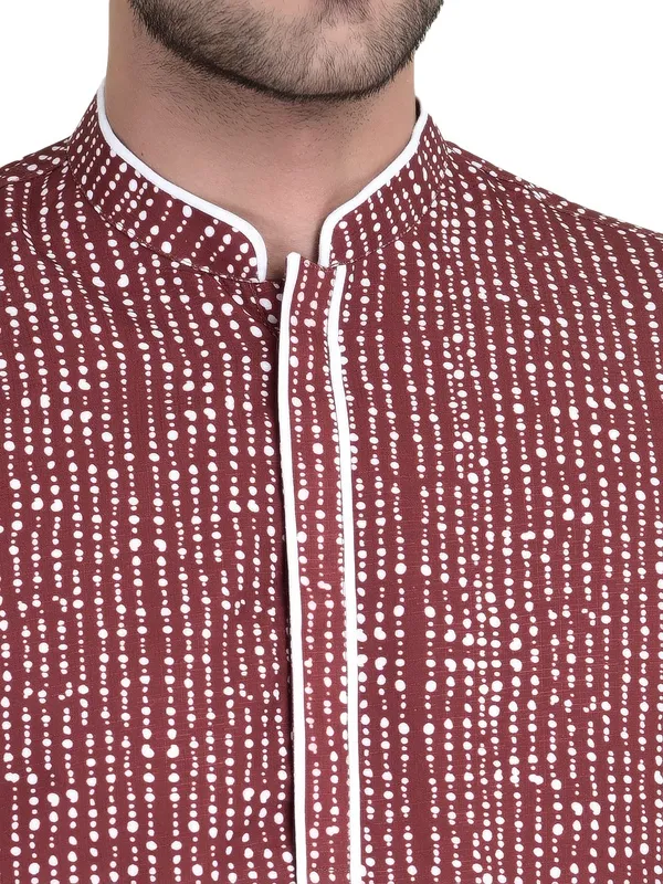Maroon_Cotton_Yellow_Full_Sleeve_Regular_Fit_Printed_Kurta_For_Men