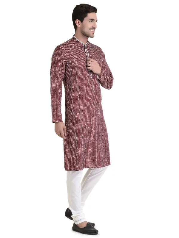 Maroon_Cotton_Yellow_Full_Sleeve_Regular_Fit_Printed_Kurta_For_Men