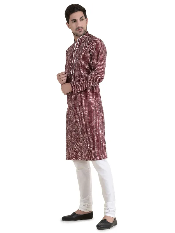 Maroon_Cotton_Yellow_Full_Sleeve_Regular_Fit_Printed_Kurta_For_Men