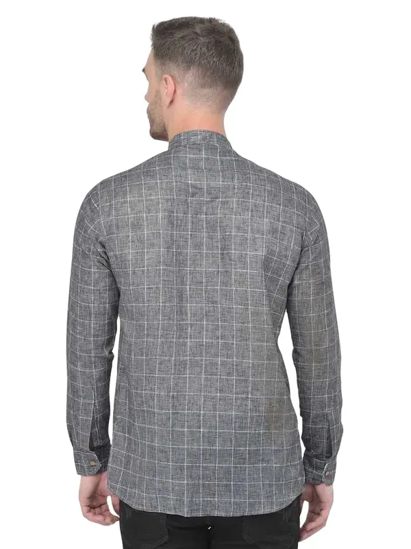 Grey_Cotton_Linen_Full_Sleeves_Regular_Checks_Short_Kurta_For_Men