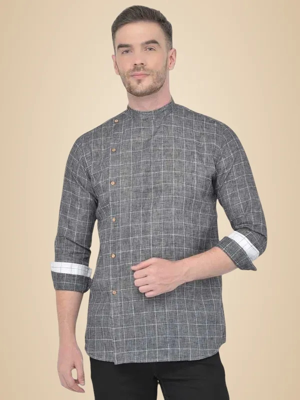 Grey_Cotton_Linen_Full_Sleeves_Regular_Checks_Short_Kurta_For_Men