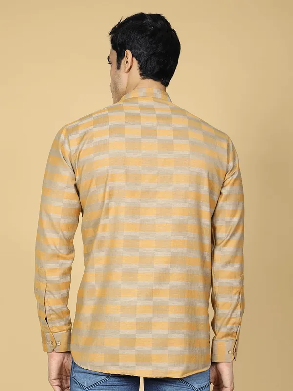 Yellow_Cotton_Full_Sleeve_Regular_Fit_Checks_Short_Kurta_For_Men