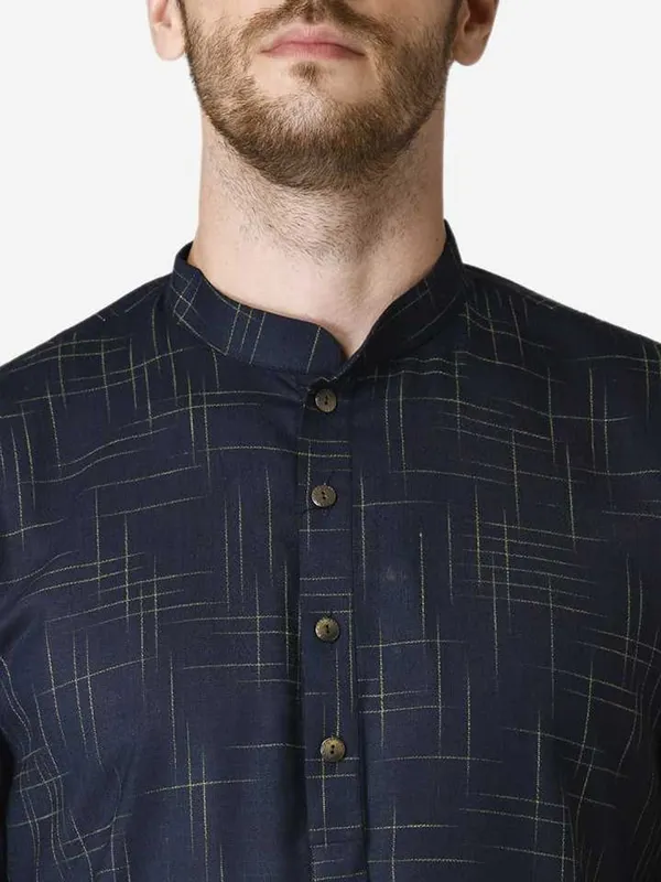 Blue_Cotton_Yellow_Full_Sleeve_Regular_Checks_Kurta_For_Men
