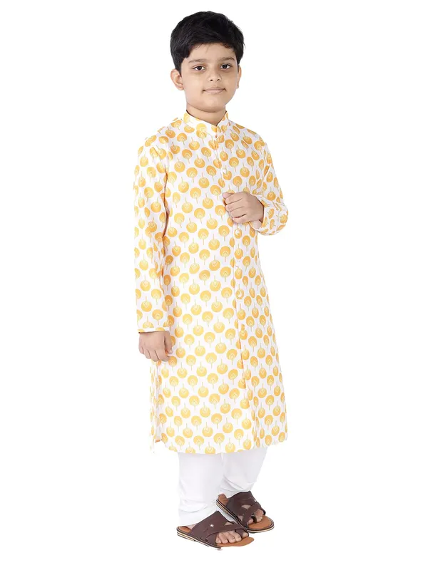 Yellow_Cotton_Full_Sleeve_Regular_Fit_Printed_Kurta_Churidar_For_Kids