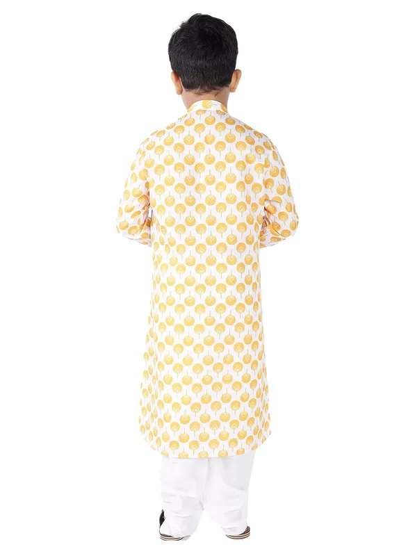 Yellow_Cotton_Full_Sleeve_Regular_Fit_Printed_Kurta_Churidar_For_Kids