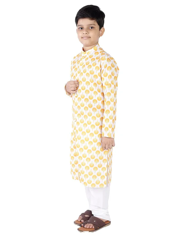 Yellow_Cotton_Full_Sleeve_Regular_Fit_Printed_Kurta_Churidar_For_Kids