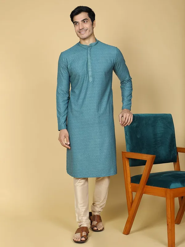 Green_Cotton_Full_Sleeve_Regular_Fit_Chikankari_Embroidery_Kurta_For_Men