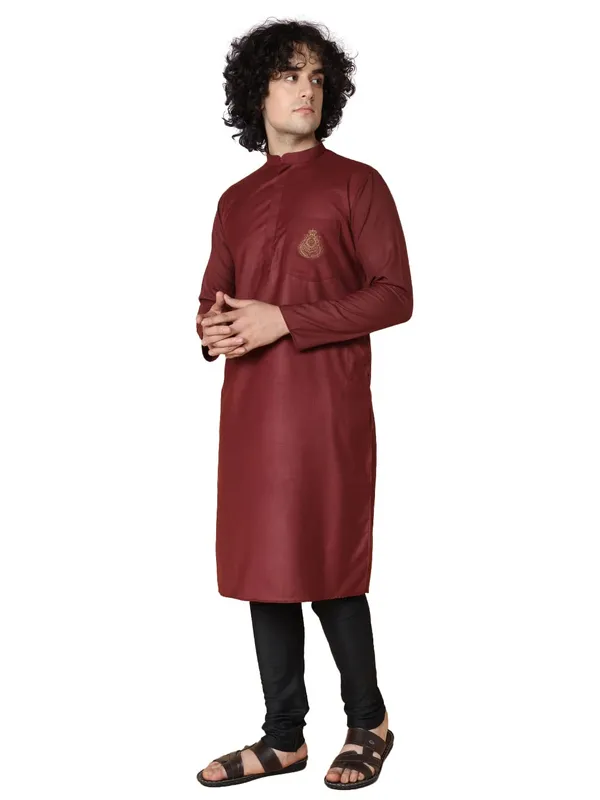 Maroon_Cotton_Full_Sleeve_Regular_Fit_Embroidery_Kurta_For_Men