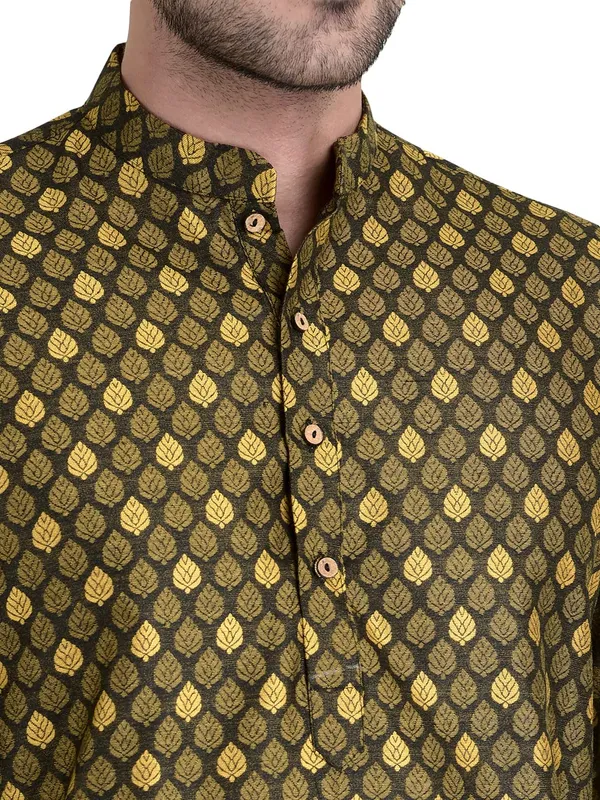 Yellow_Cotton_Brown_Full_Sleeves_Regular_Printed_Kurta_Churidar_Set_For_Men