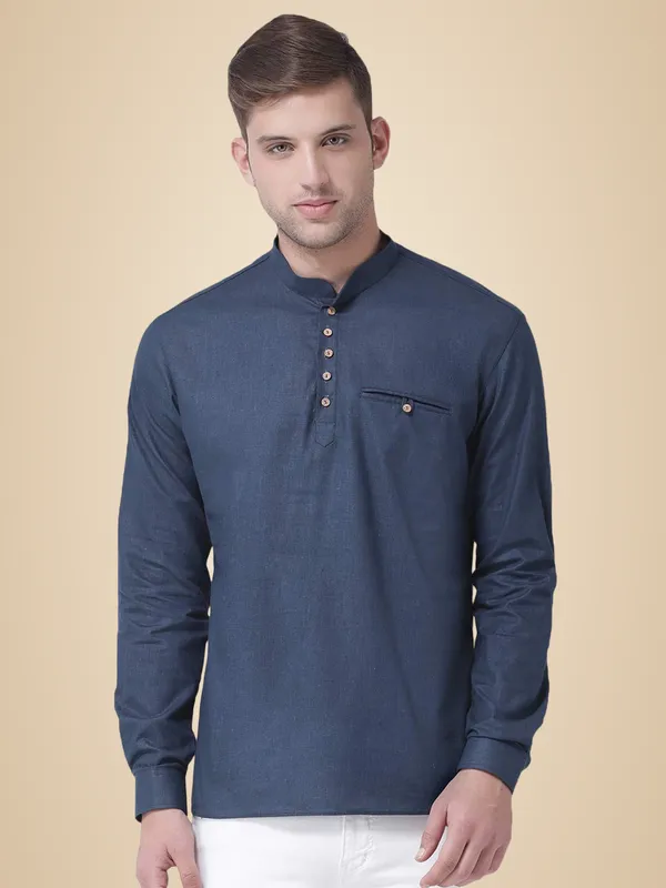 Navy_Blue_Cotton_White_Full_Sleeve_Regular_Fit_Plain_Short_Kurta_For_Men