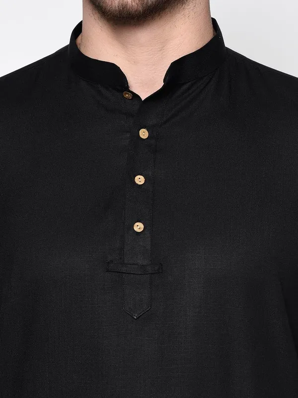 Black_Full_Sleeve_Regular_Plain_Kurta_For_Men
