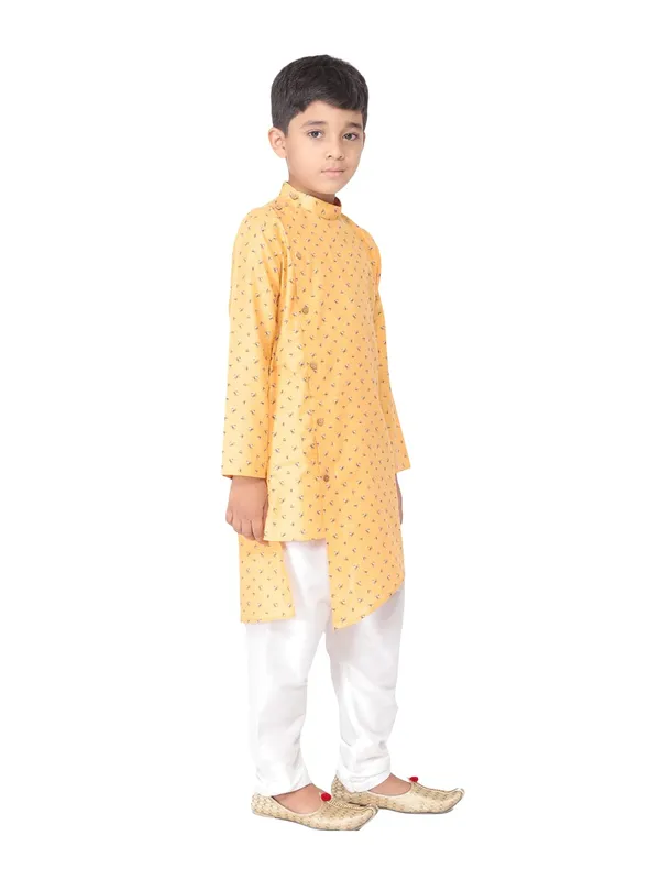Yellow_Cotton_Full_Sleeve_Regular_Fit_Printed_Kurta_Churidar_For_Kids