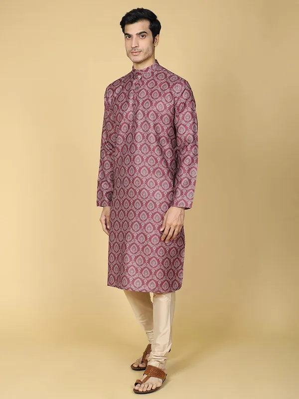 Maroon_Pure_Cotton_Full_Sleeves_Regular_Printed_Ethnic_Kurta_Set_For_Men