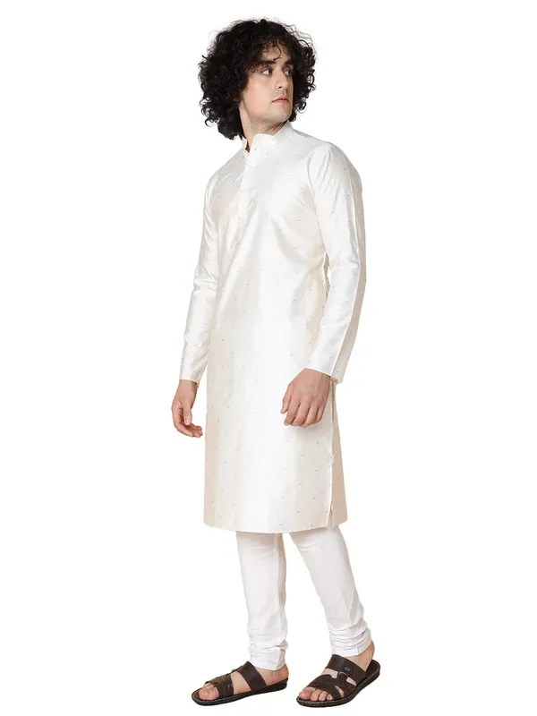 White_Cotton_White_Full_Sleeve_Regular_Fit_Dobby_Kurta_For_Men