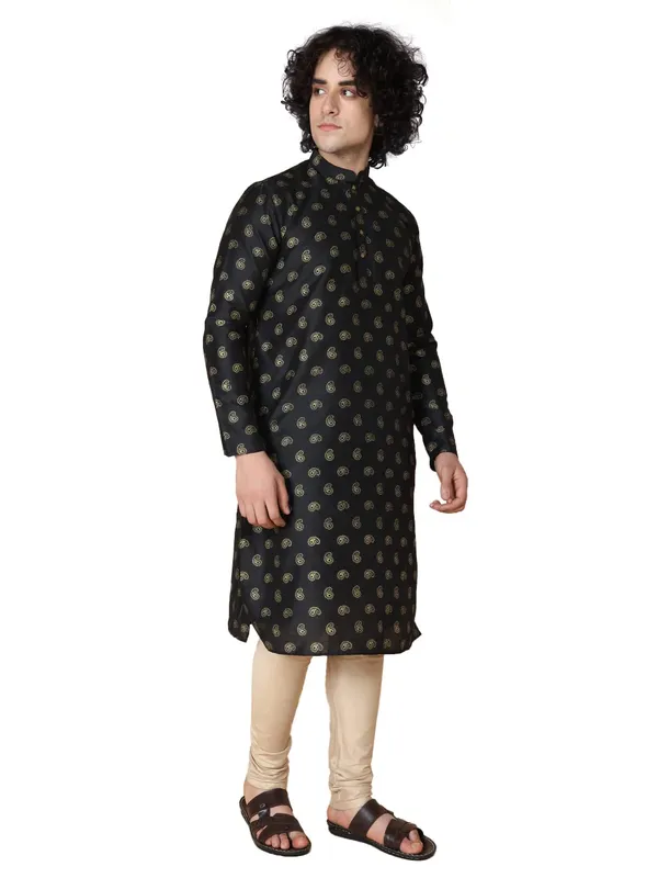 Black_Cotton_Full_Sleeve_Regular_Fit_Printed_Kurta_For_Men