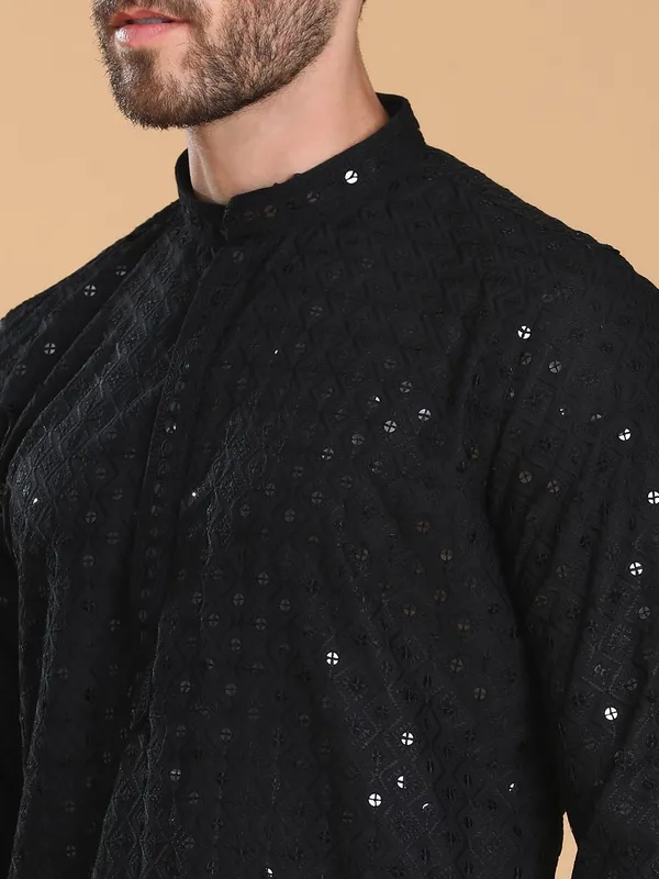 Black_Cotton_Full_Sleeves_Regular_Embroidery_Black_Kurta_Set_For_Men
