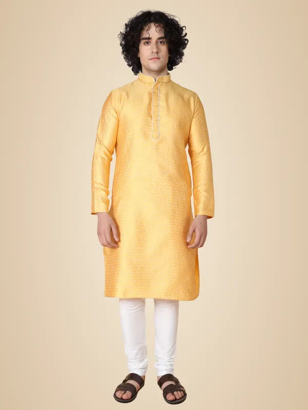 Yellow_Jacquard_Full_Sleeve_Regular_Fit_Printed_Kurta_For_Men