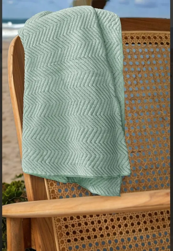 Green_Bamboo_Bath_Towel_(_Pack_Of_1_)