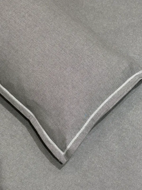 Grey_Linen_Solid_Flat_Bedsheet_(_Pack_Of_1_)