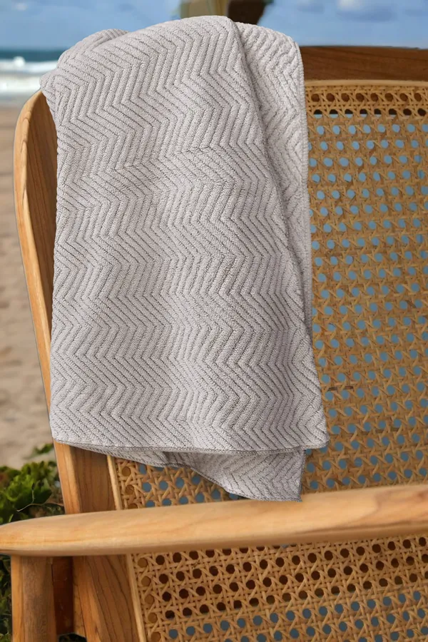 Light_Grey_Bamboo_Bath_Towel_(_Pack_Of_1_)