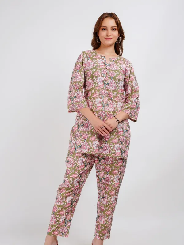 Green_Floral_Print_Co-Ord_Set