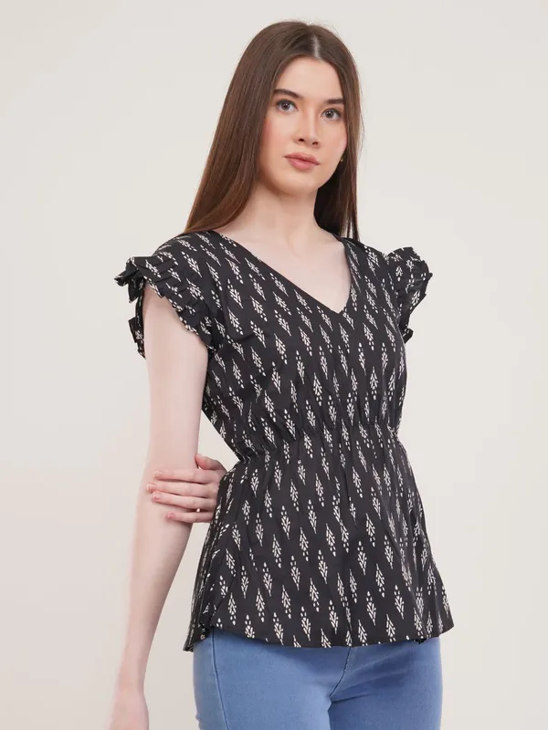 Black_Ikkat_Print_Cotton_Flared_Top