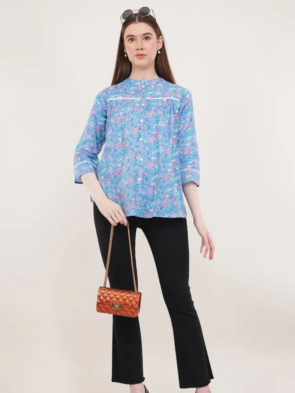 Blue_Floral_print_Cotton_Ethnic_Top