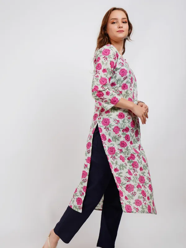 Pink_Floral_Print_Kurta