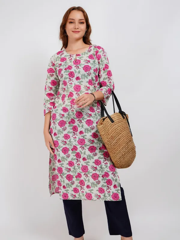 Pink_Floral_Print_Kurta