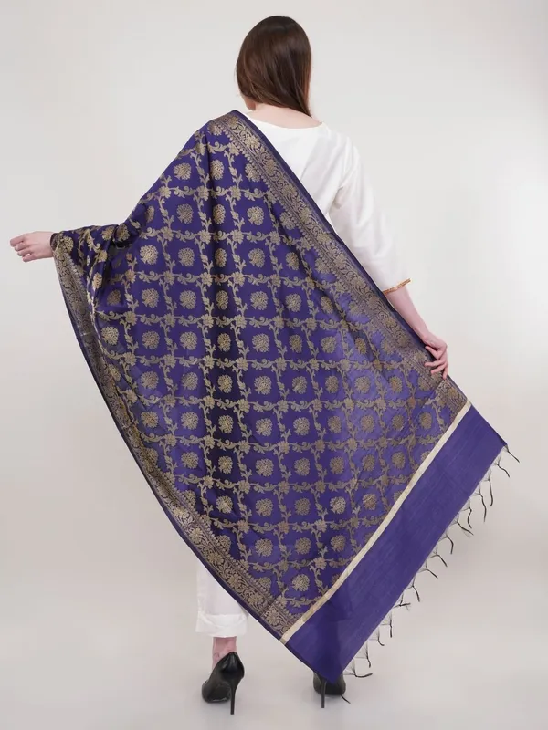 Blue_Woven_Design_Gold_Toned_Banarasi_Silk_Dupatta