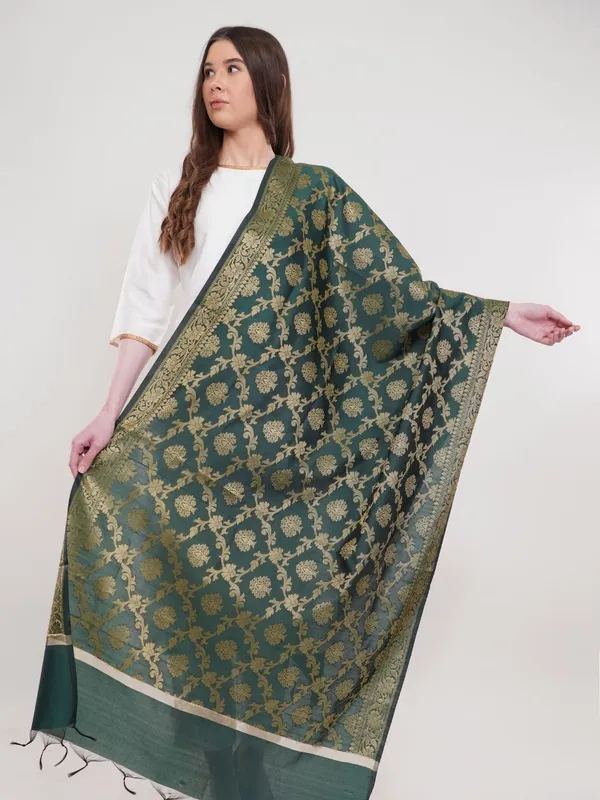 Green_Woven_Design_Banarasi_Silk_Dupatta