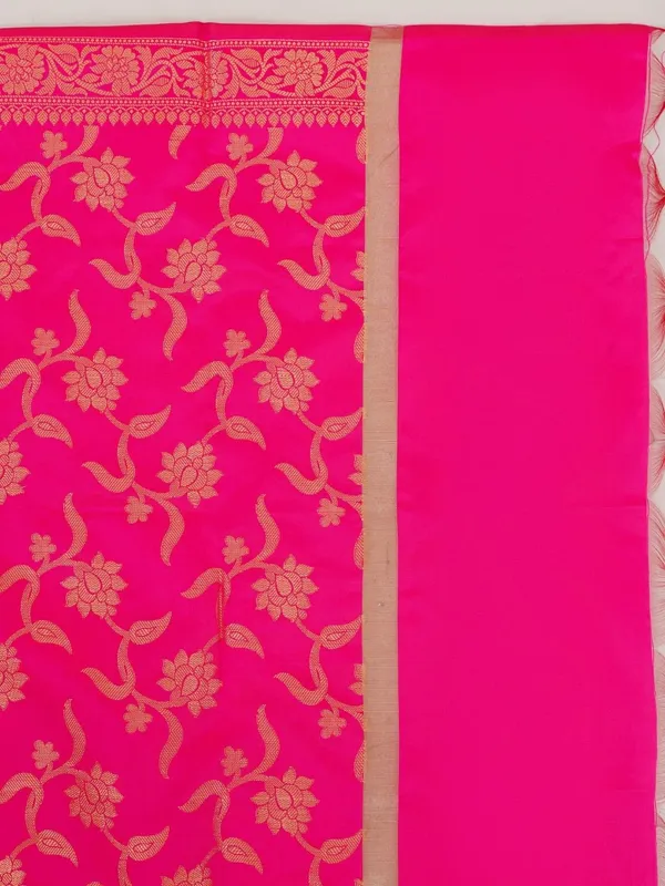 Magenta_Woven_Design_Banarasi_Silk_Dupatta