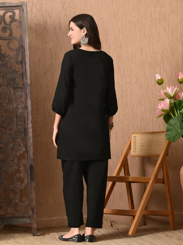 Midnight_Black_Solid_Co-Ord_Set