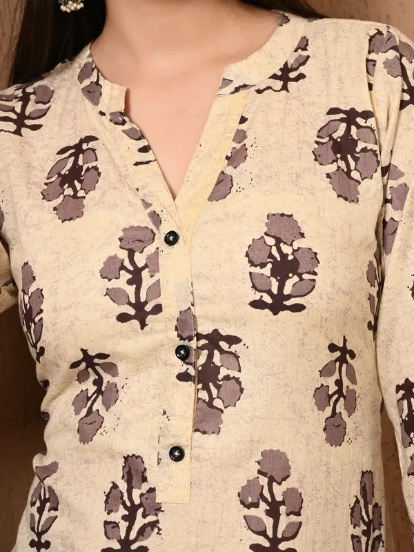 Cream_Beige_Printed_Cotton_Kurta