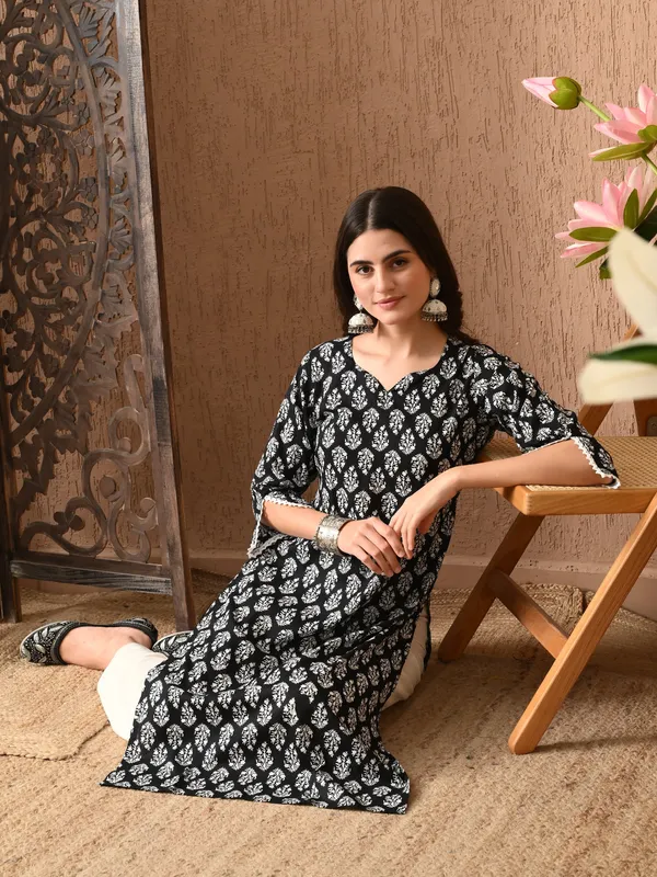Black_Printed_Straight_Cotton_Kurta