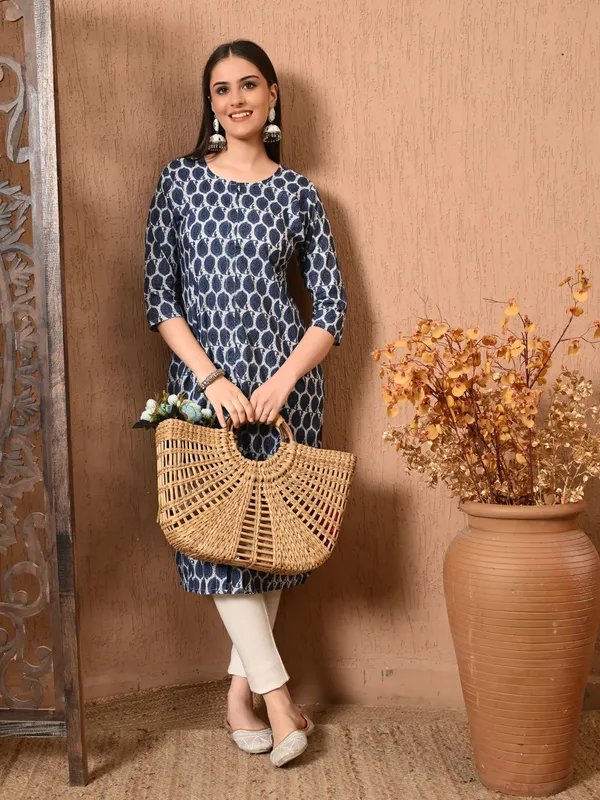 Blue_Kairi_Print_Cotton_Kurta