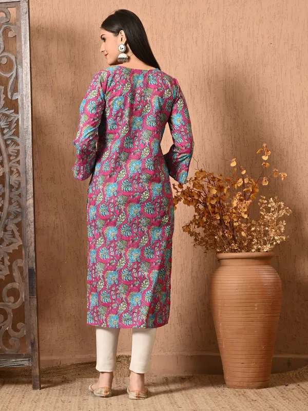 Pink_Floral_print_Cotton_Kurta