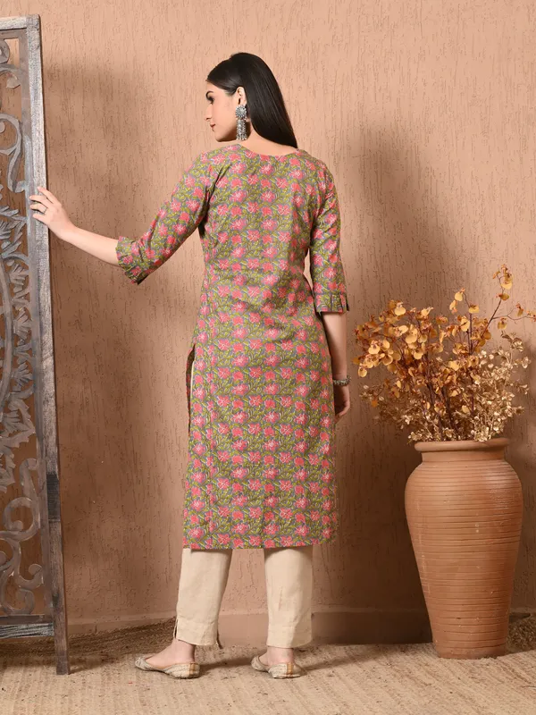 Gray_Floral_Print_Cotton_Kurta