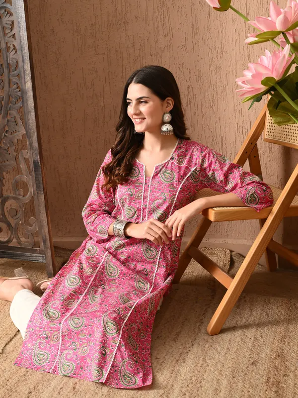 Pink_Printed_Lace_Work_Cotton_Kurta