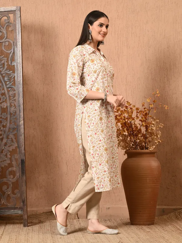White_Floral_Print_Flared_Kurta